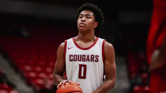 Jaylen Wells shoots a free throw against Eastern Washington, Nov. 27, 2023