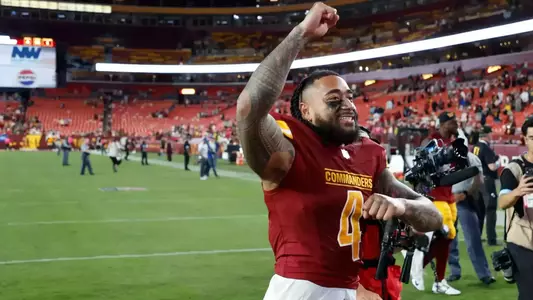 Frankie Luvu NFL: Carolina Panthers at Washington Commanders