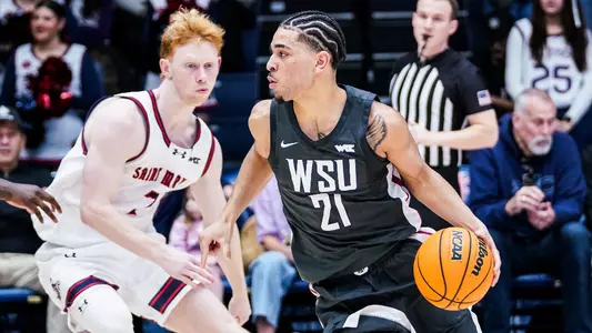 Ace Glass drives against Saint Mary's, Jan. 10