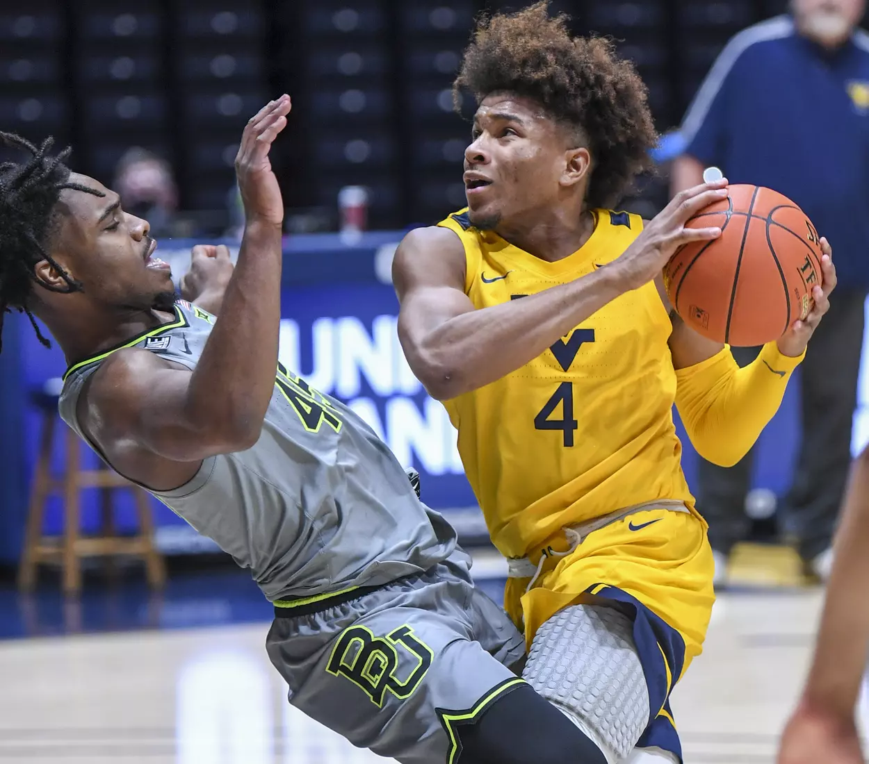 Miles McBride drives the lane.