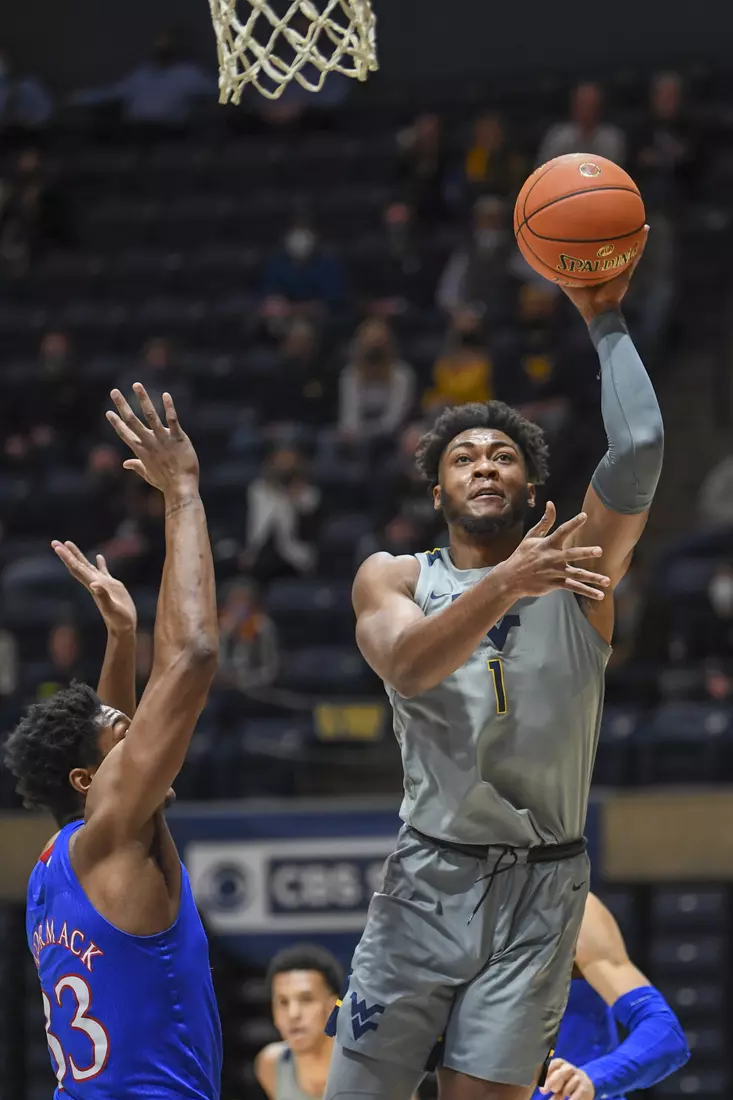 Derek Culver scores two in the paint.