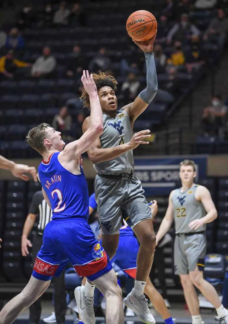 Miles McBride scores two of his career-high 29 points.