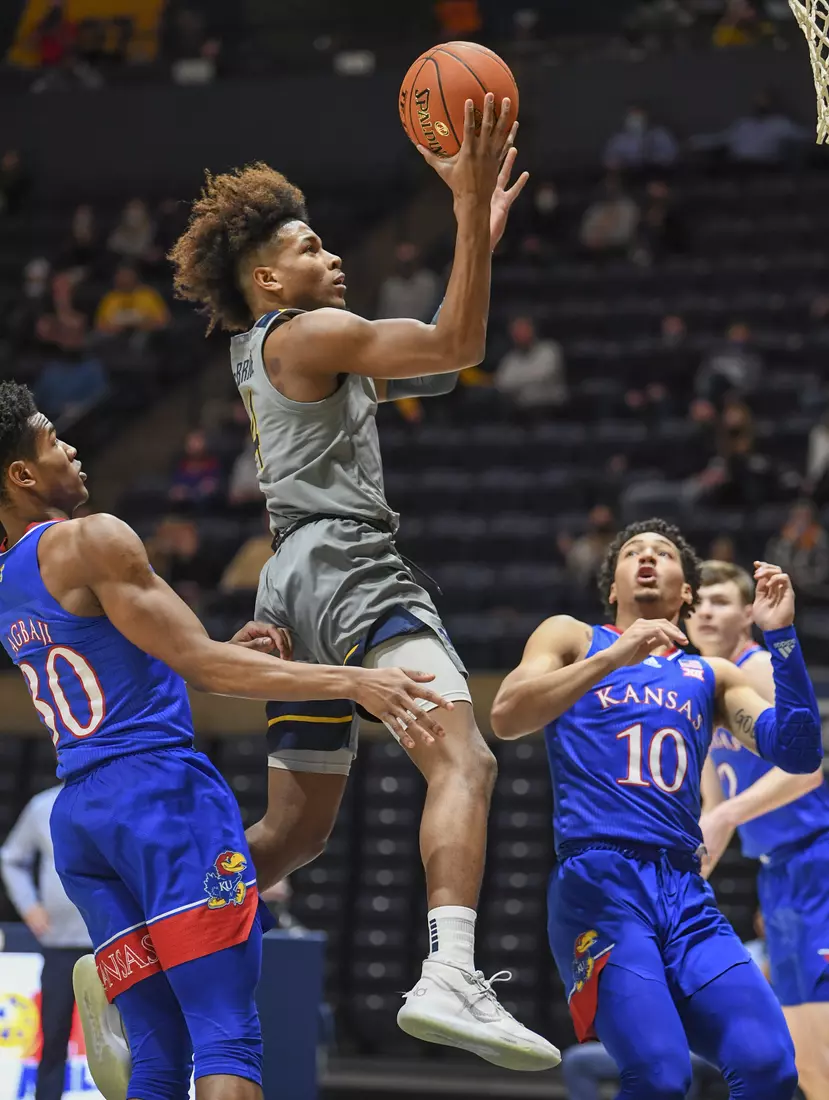 Miles McBride scores two of his career-high 29 points.