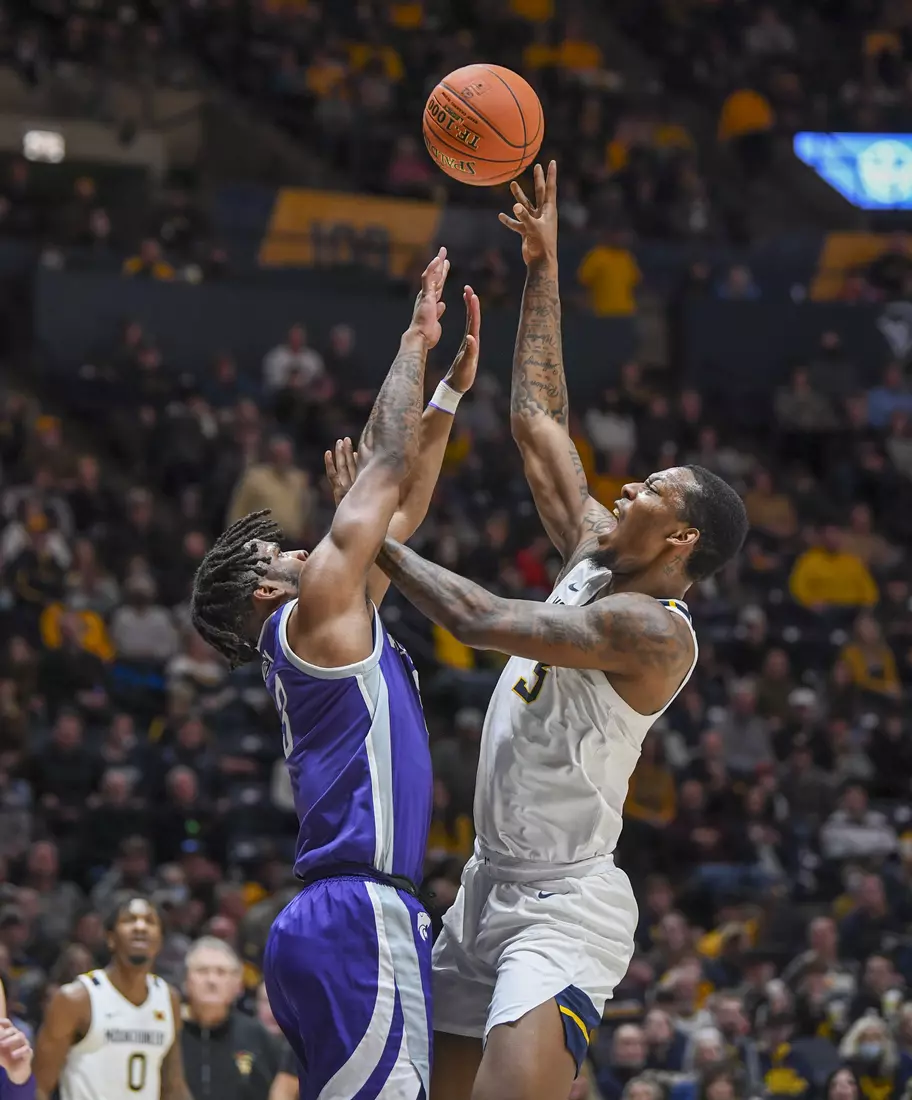 Gabe Osabuohien shoots.