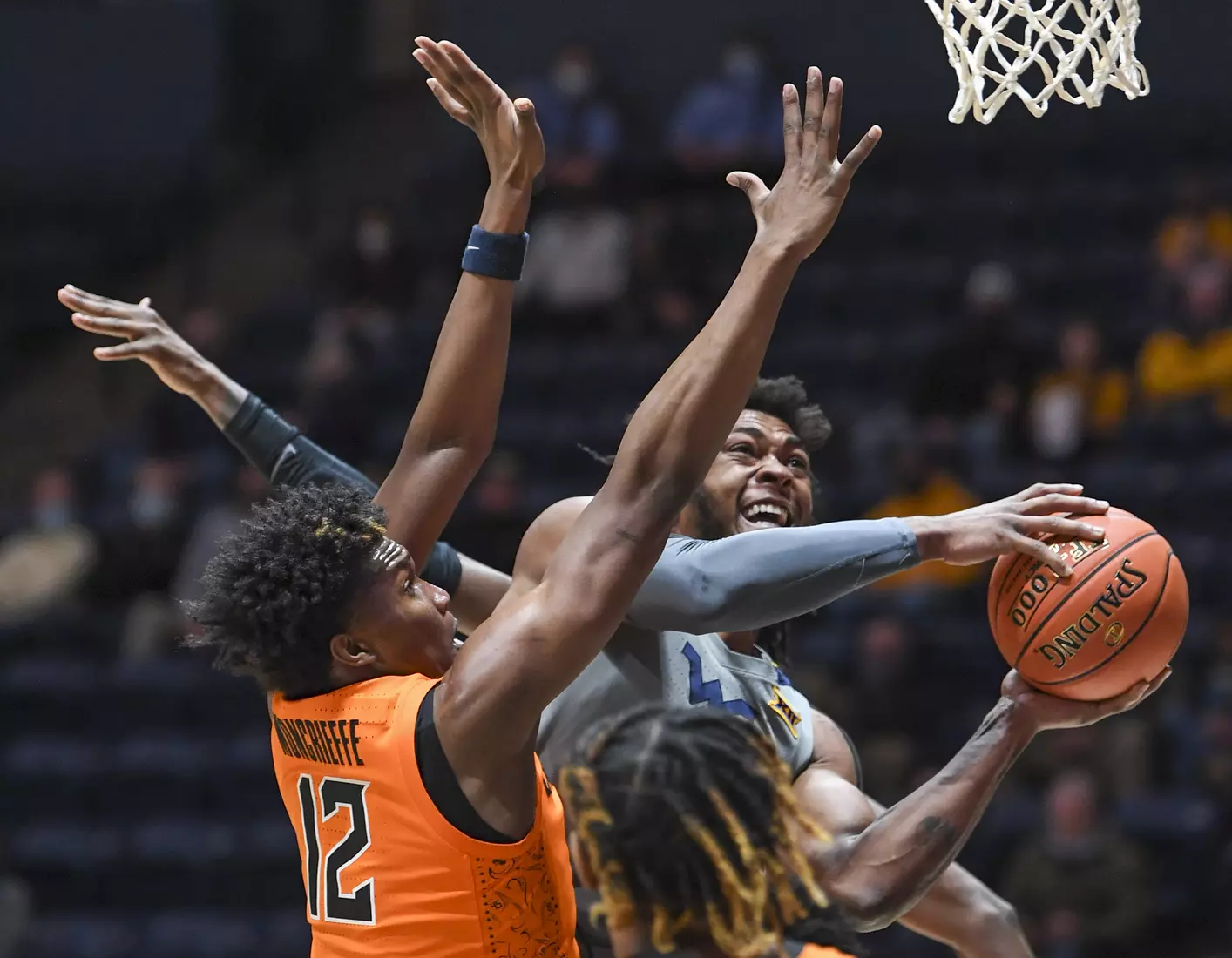 Derek Culver scores two points.