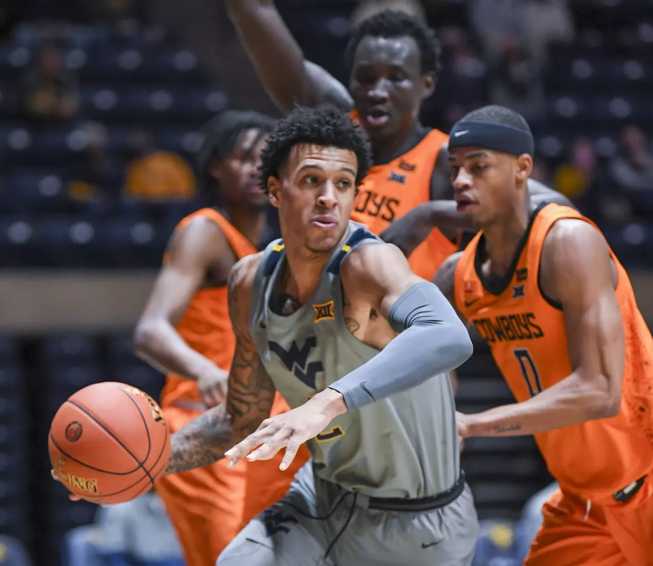 Jalen Bridges drives.