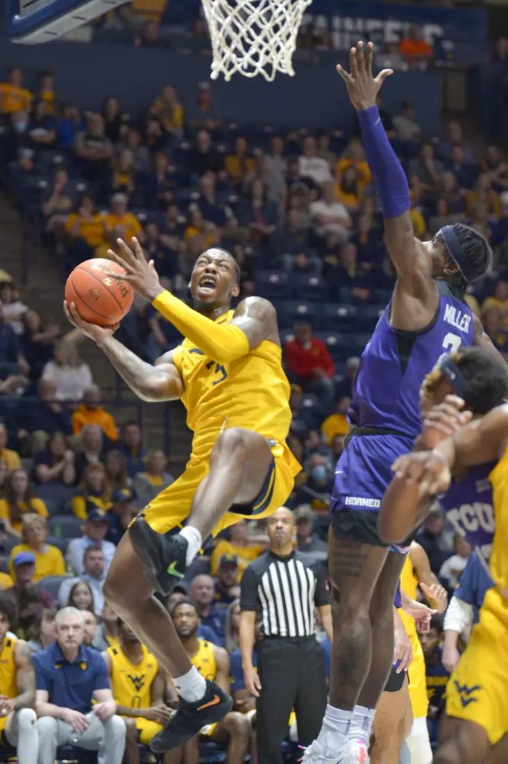 Gabe Osabuohien battles in the paint.