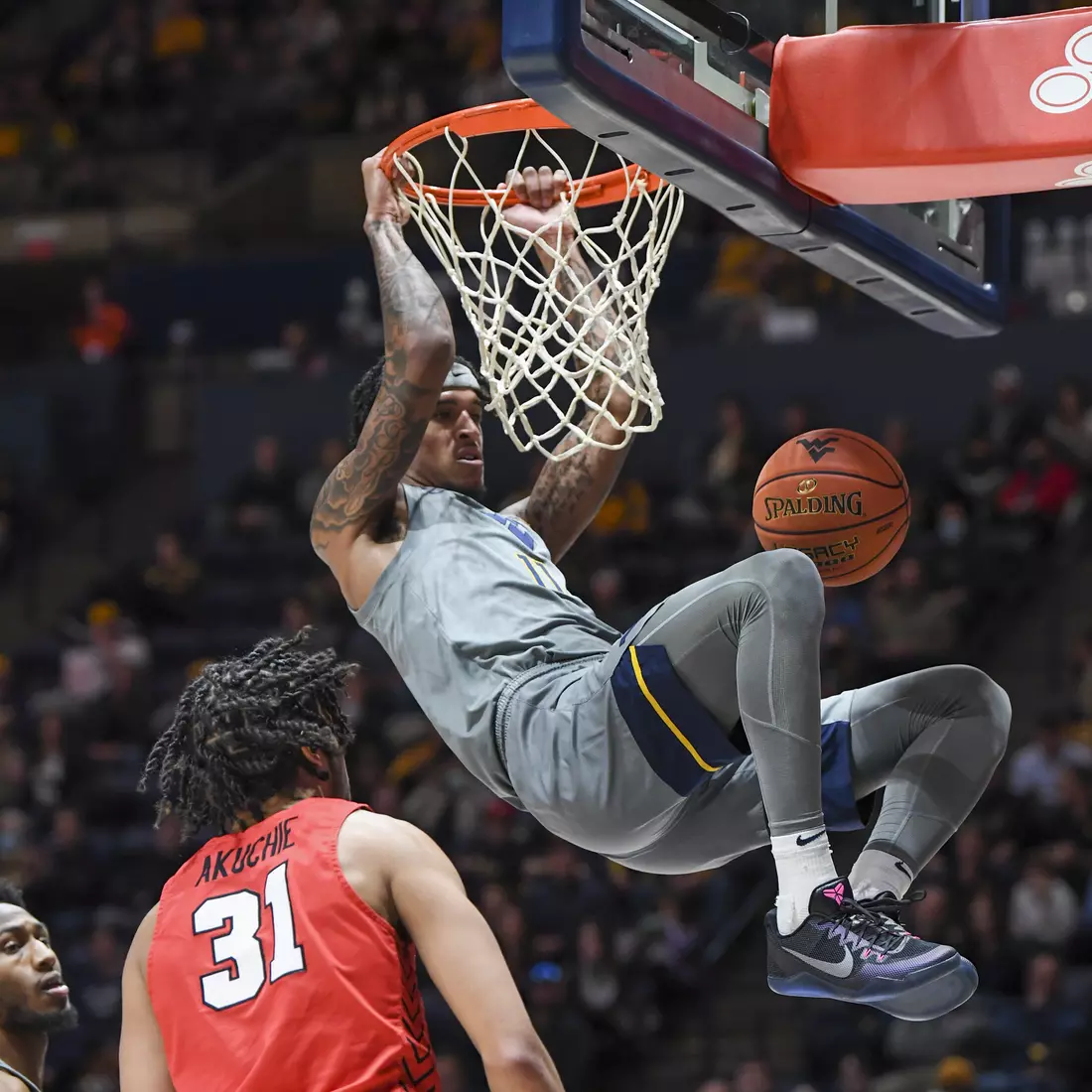 Jalen Bridges slams.