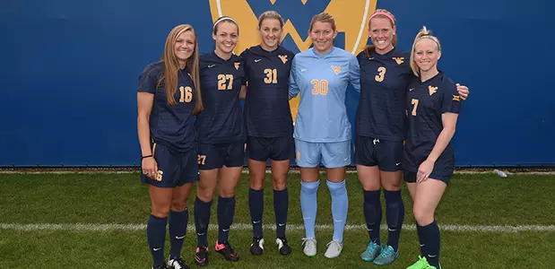 seniors-main-101415.jpg