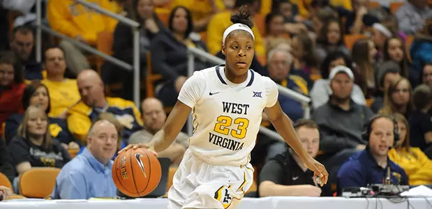 bria-holmes-action-oct715.jpg
