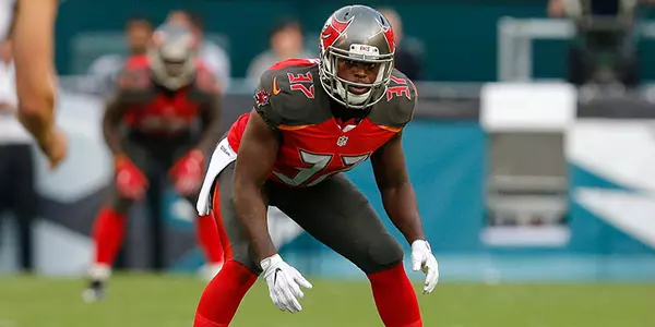 Tandy-Main-NFL-102516.jpg
