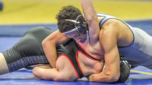 Joey Thomas wins his VMI match.