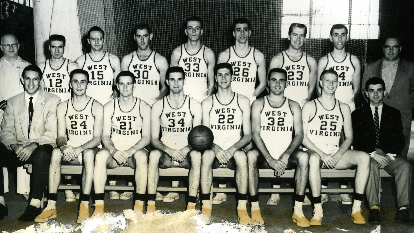 1955 Men's Basketball Team Photo