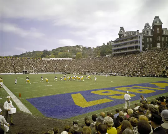 Old Mountaineer Field