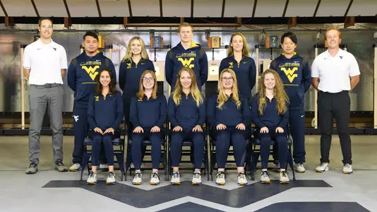 2021-22 Rifle Team Photo
