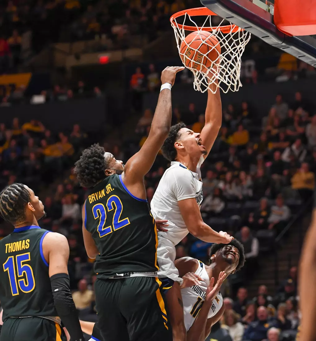Tre Mitchell on the slam.
