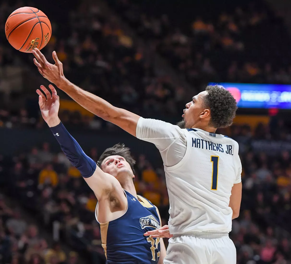 Emmitt Matthews Jr. glides through the lane for two points.