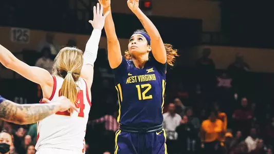 Esmery Martinez