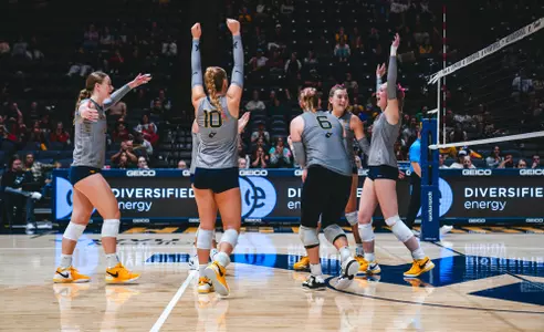 Volleyball Celebration vs TCU