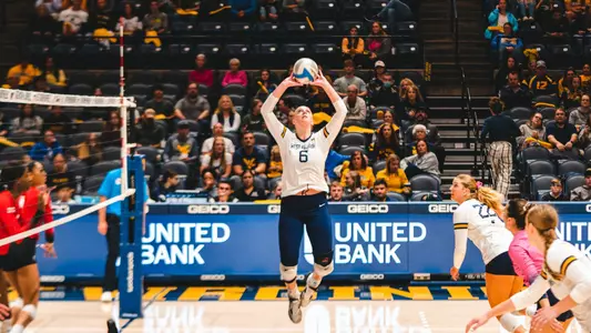 Lauren DeLo Assist