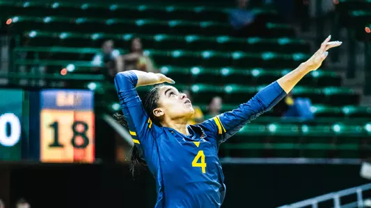 Samiha Foster serving