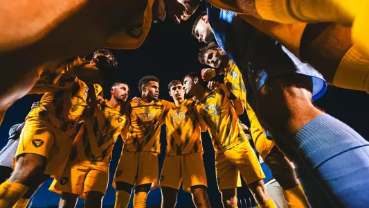 Men's Soccer Huddle Marshall