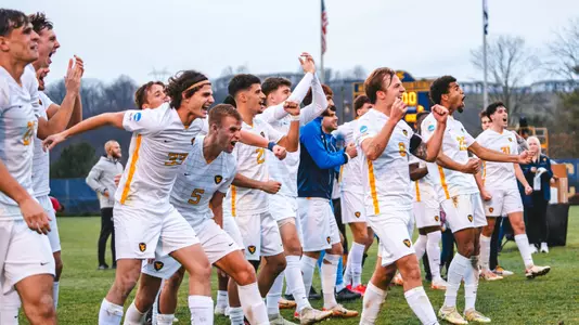Men's Soccer Advances to College Cup