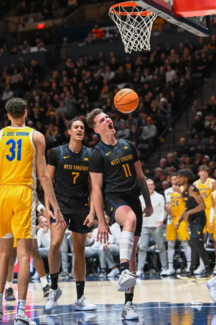 Quinn Slazinski celebrates a big basket.