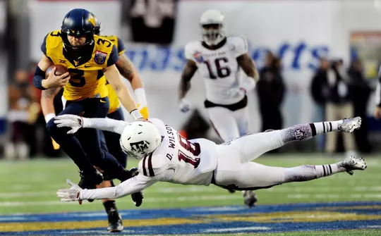 2014 Liberty Bowl action - Skyler Howard