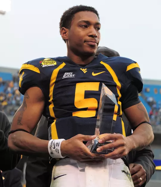 2008 Meineke Car Care Bowl action - Pat White