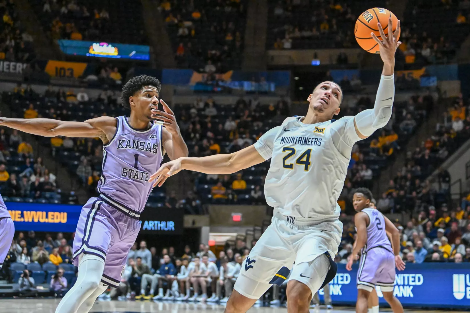 Patrick Suemnick grabs a pass.