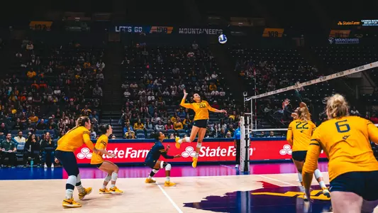 Hailey Green attacking versus Texas tech