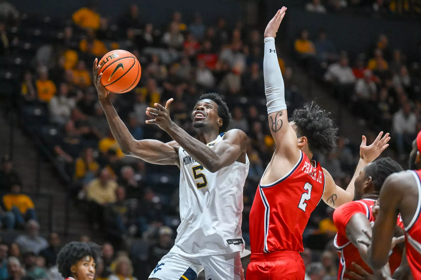 WVU vs Robert Morris basketball game action
