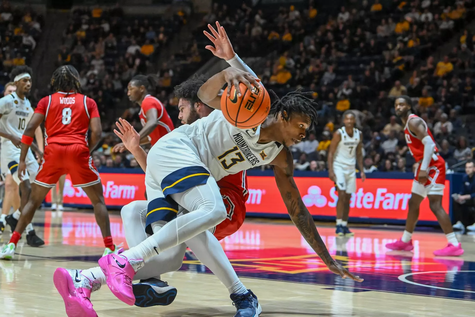 WVU vs Robert Morris basketball game action