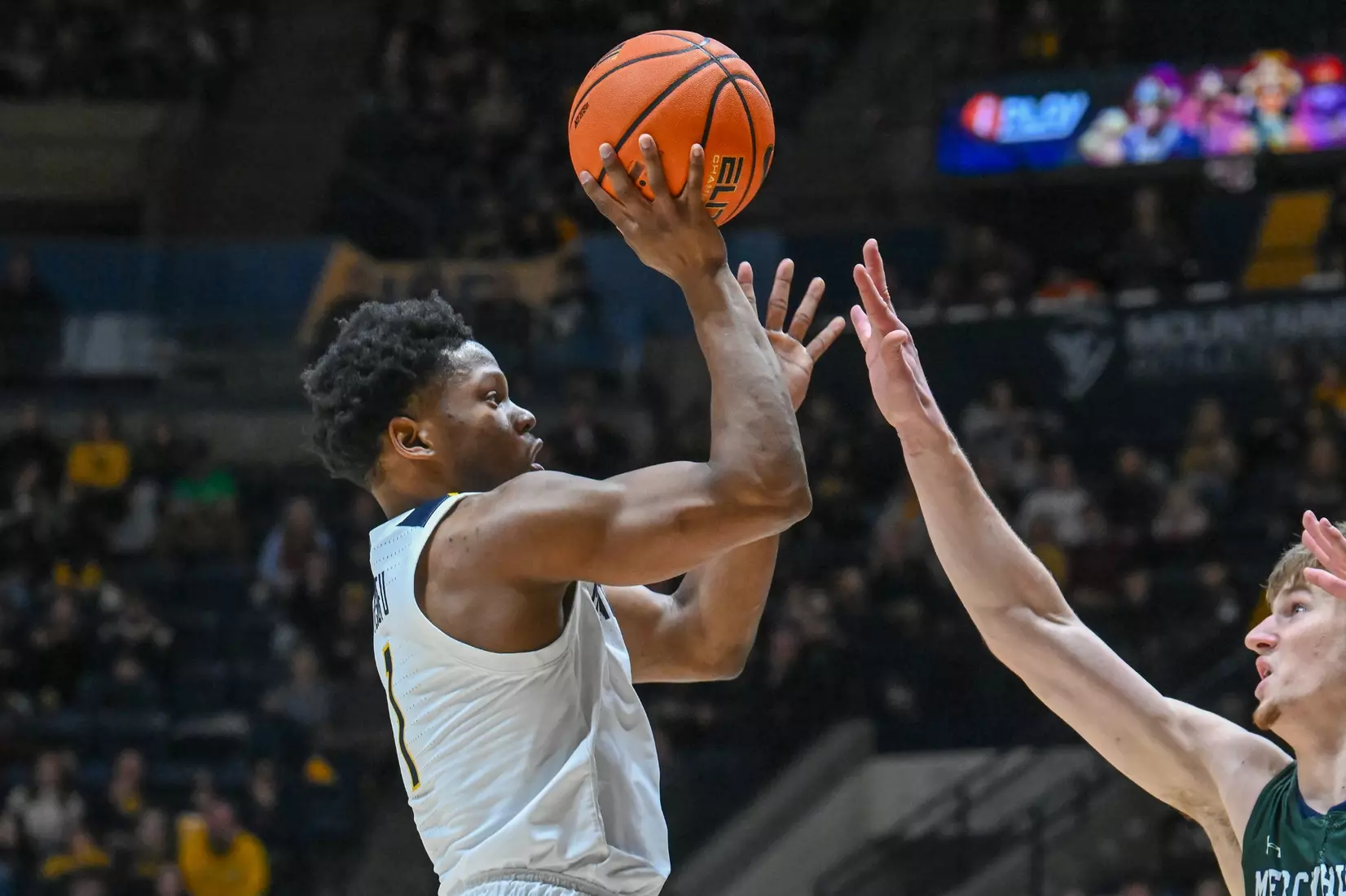 WVU vs Mercyhurst game action