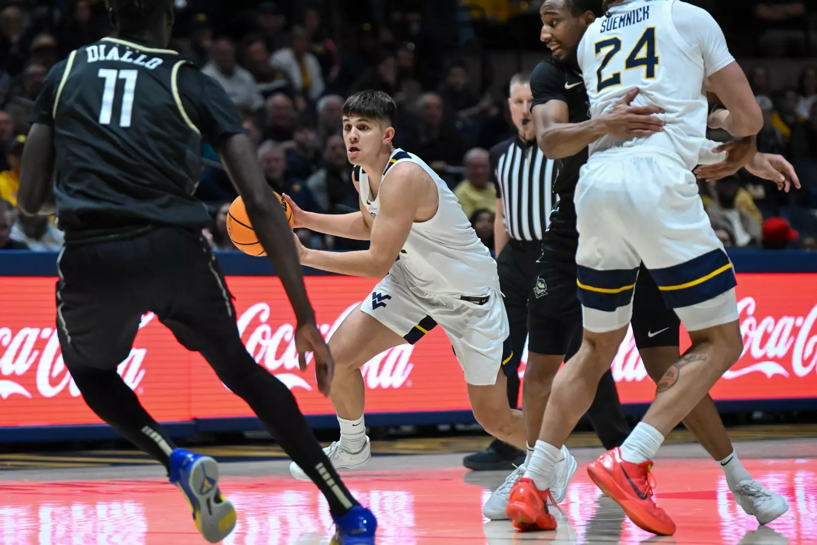 Kerr Kriisa drives the ball upcourt.