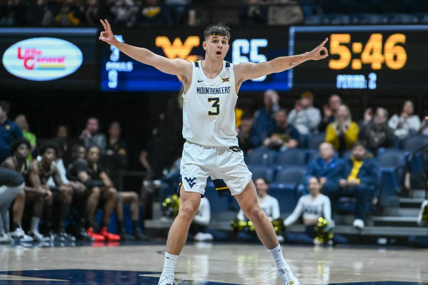 Kerr Kriisa directs traffic.