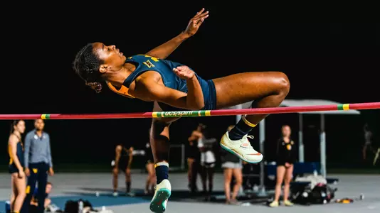 Abigale Mullings high jumping