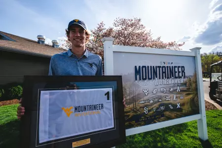 Carson Kammann Mountaineer Invitational champion