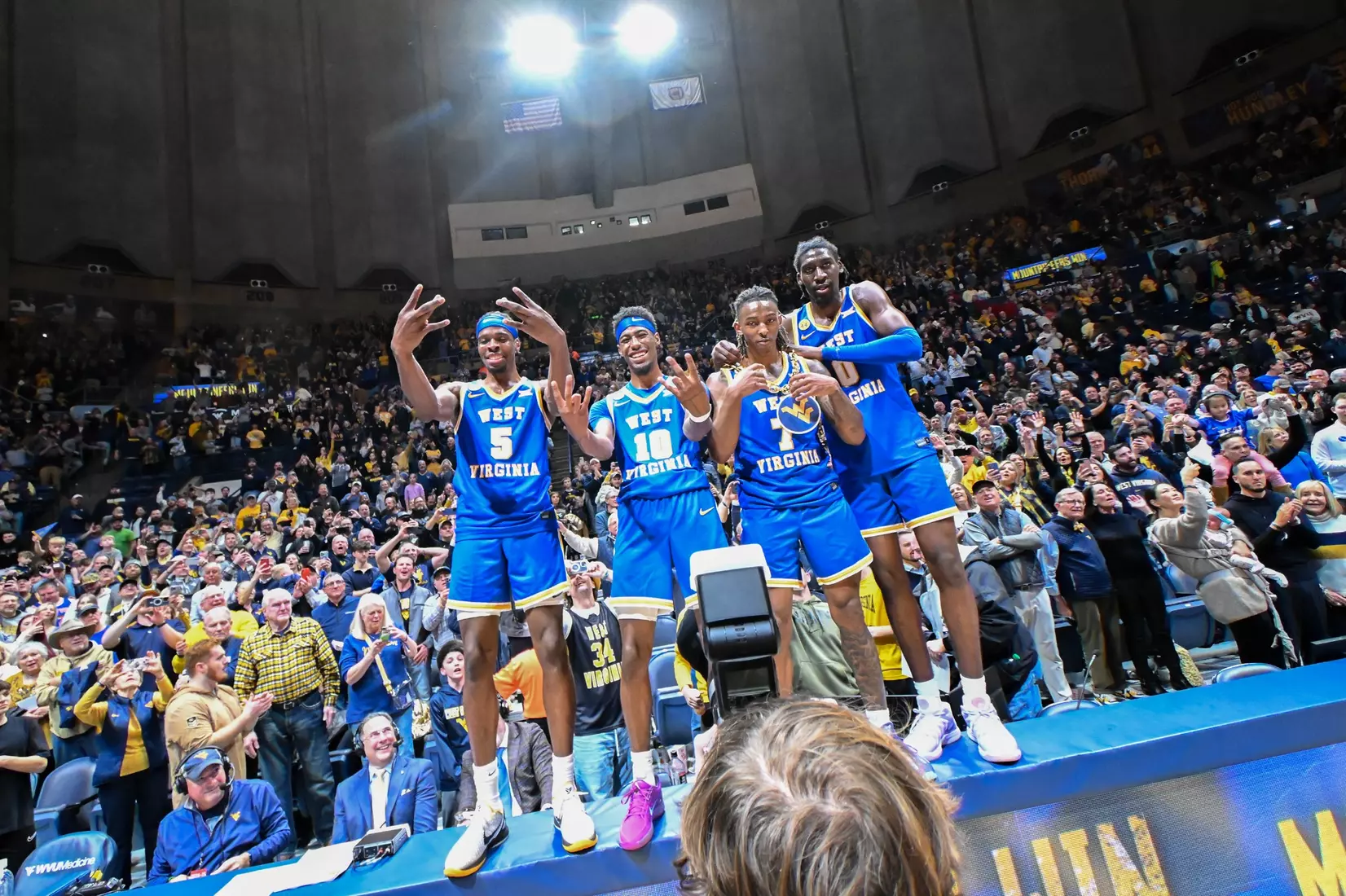 The Mountaineers celebrate the win over ISU.