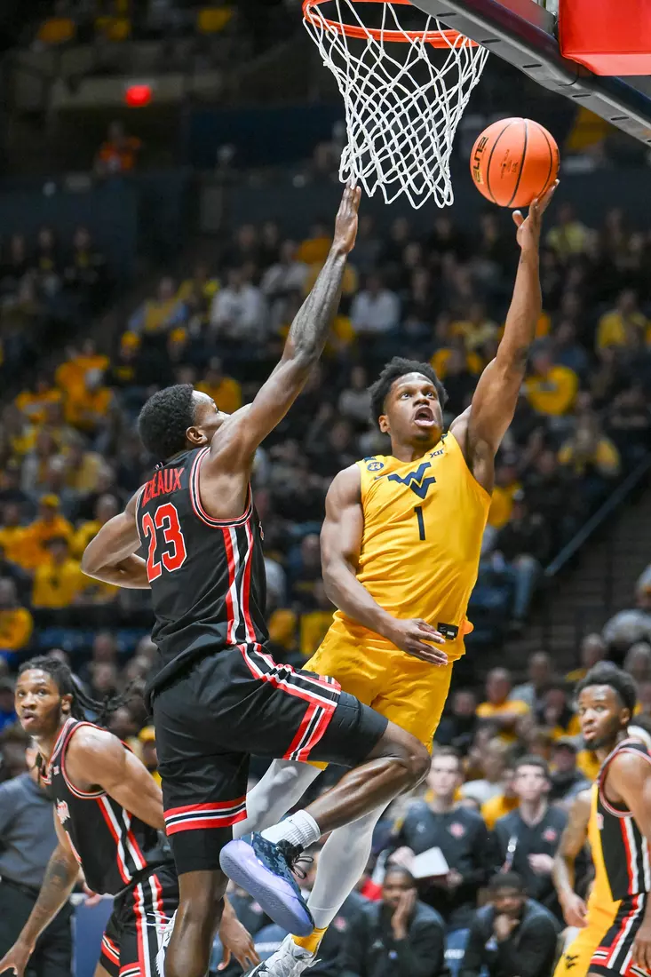 Joseph Yesufu scores early.