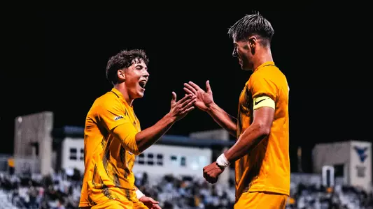 Pablo Pozos, Constantinos Christou