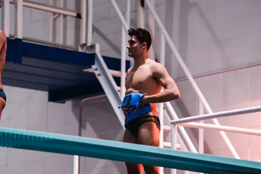 SWIM: David Hatt vs. Delaware