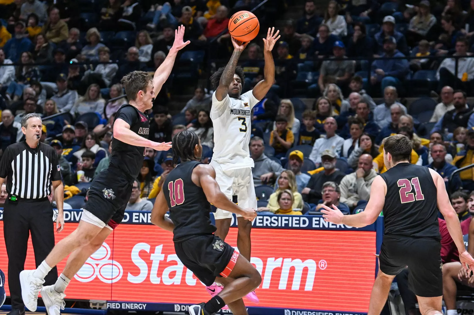 WVU vs Lafayette game action at Hope Coliseum Nov. 17, 2025.