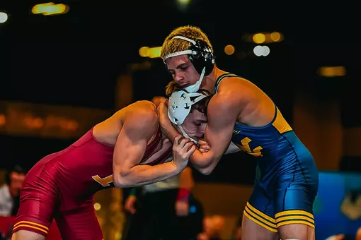 Jett Strickenberger vs. Cliff Keen Invite (Dec. 5, 2025)
