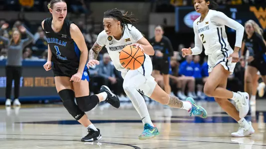 JJ Quinerly heads to the basket after the steal against BYU.
