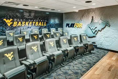 Architectural photography by Jeff Wolfram for Manheim Construction