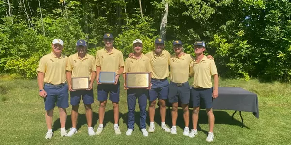 Island Resort Collegiate Team Champions
