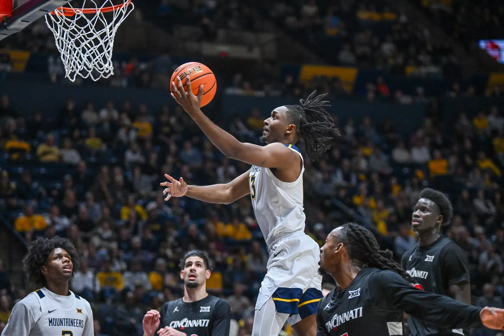 West Virginia battles Cincinnati in its Big 12 Conference home opener at Hope Coliseum on Jan. 6, 2026.