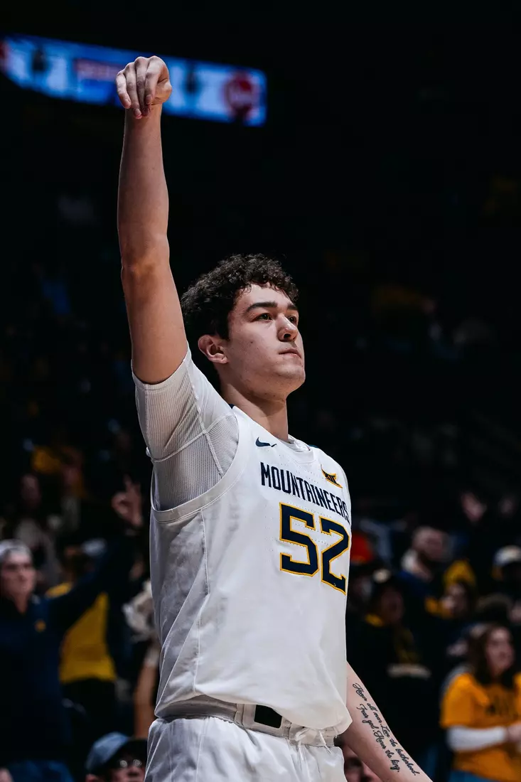 West Virginia battles Cincinnati in its Big 12 Conference home opener at Hope Coliseum on Jan. 6, 2026.